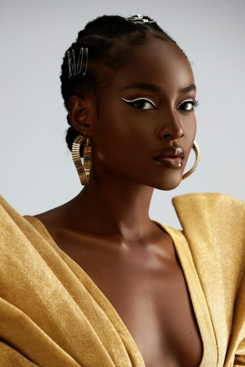 pexels-seun-oderinde-14041408