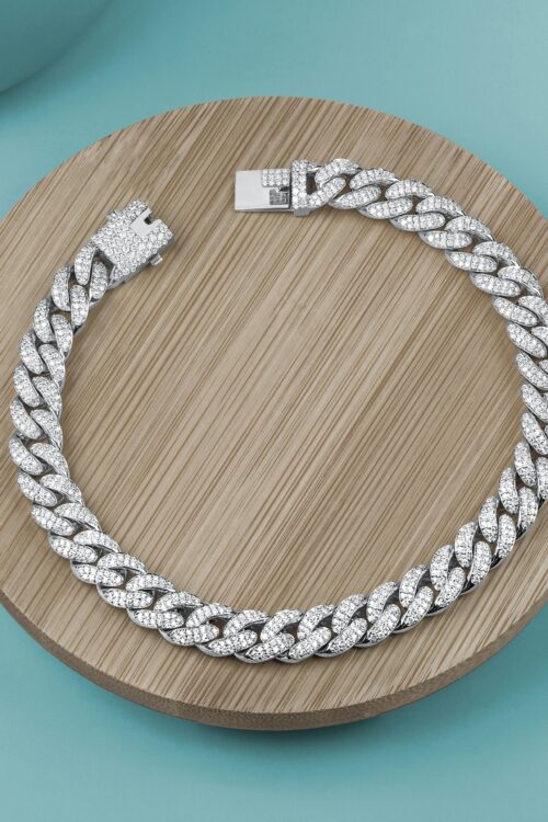 pexels-the-glorious-studio-12026050