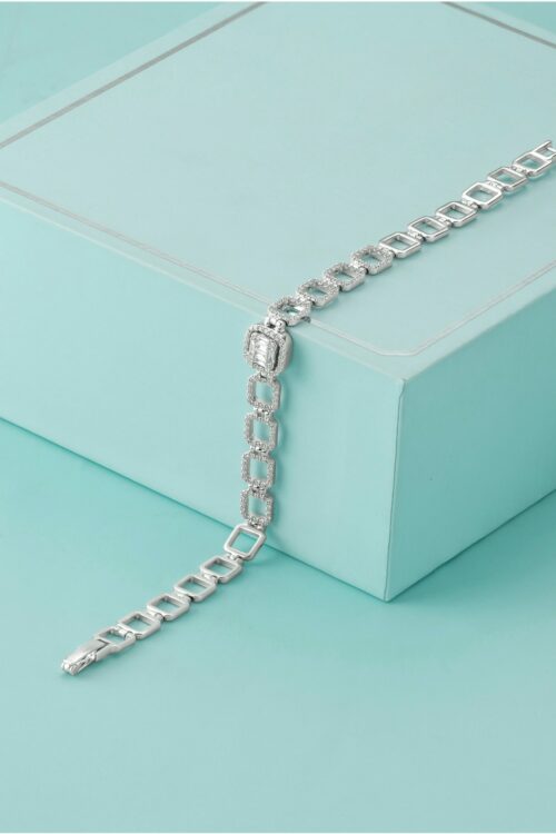 pexels-the-glorious-studio-8891956