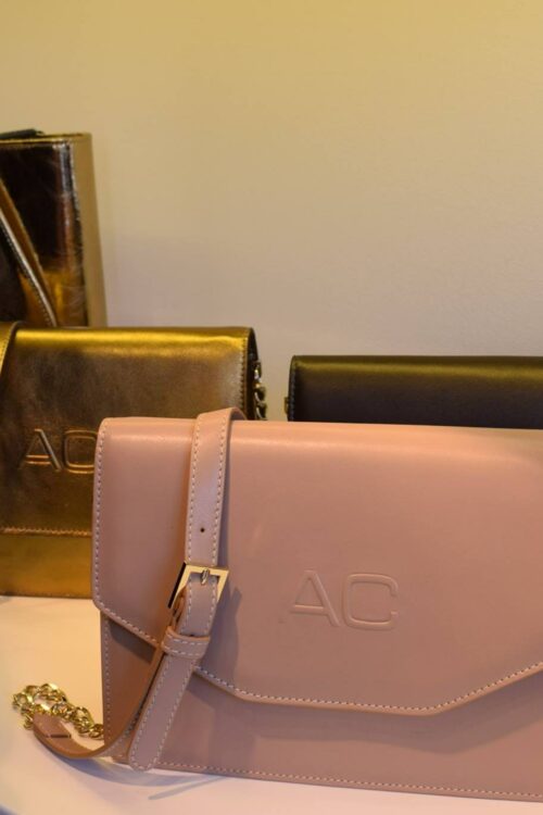 pexels-alexandra-maria-321385