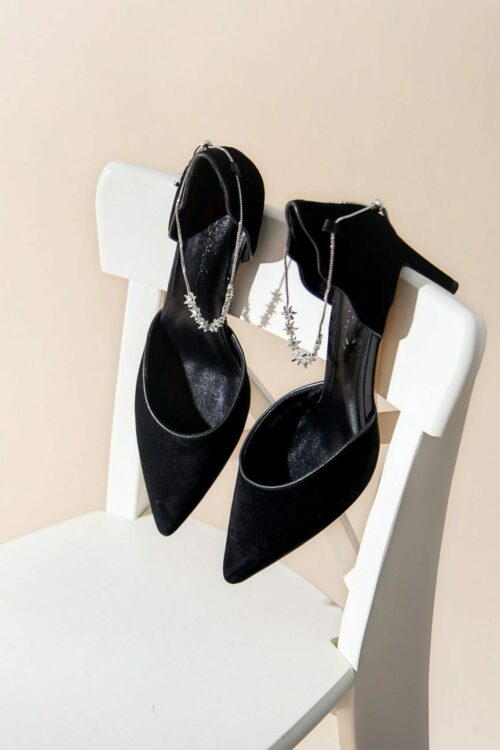 pexels-bella-zhong-3782771