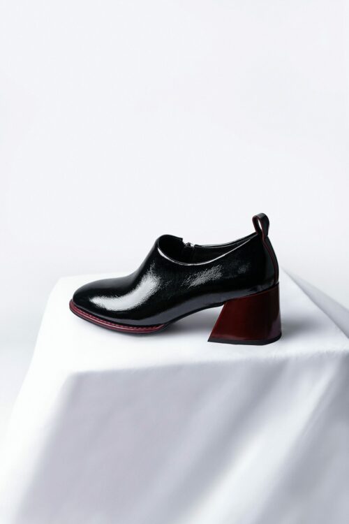 pexels-bella-zhong-5383294