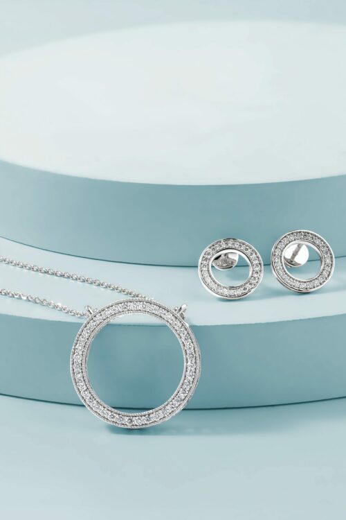 pexels-the-glorious-studio-15236161