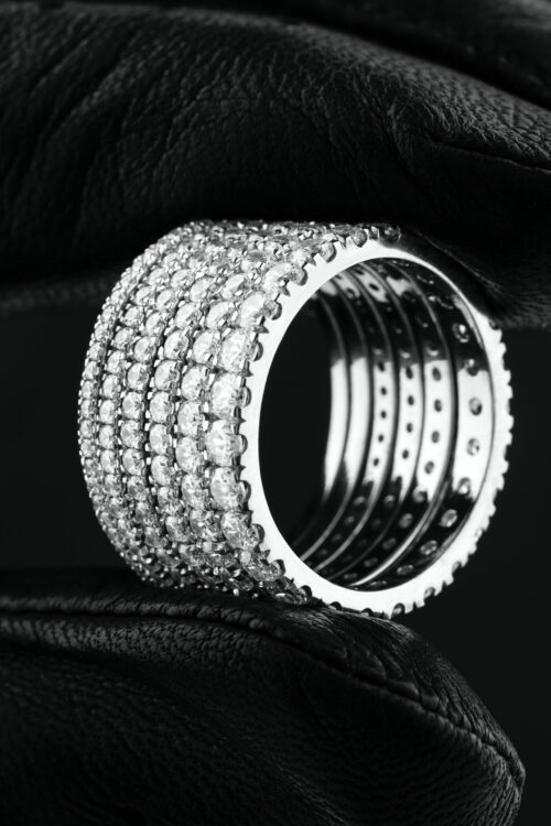 pexels-the-glorious-studio-16156894